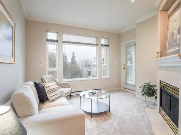 3001 Terravista Pl #606, Pt Moody, BC V3H 5A2