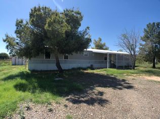 26670 S Grandview Dr, Congress, AZ 85332