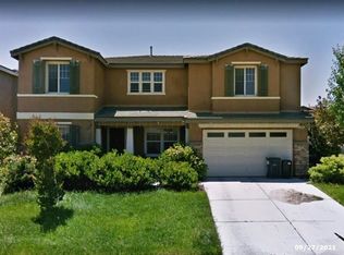 5836 Paddington Dr, Palmdale, CA 93552