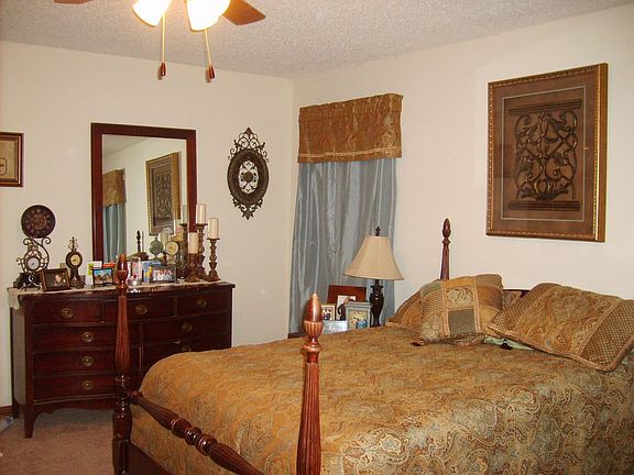 5th image of 1700 Blanc Ln