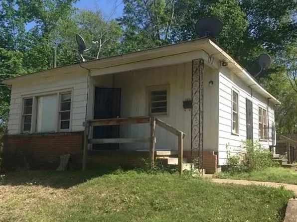 445 Wichita St, Shreveport, LA 71101