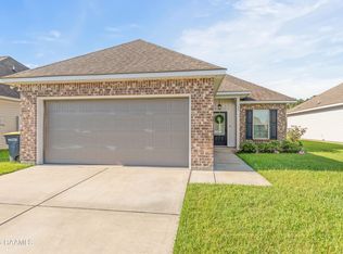 134 Springsteen Ln, Lafayette, LA 70507