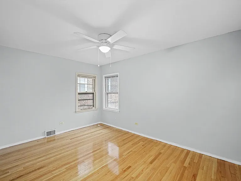 6158 N Hoyne Ave #1 — Photo 29