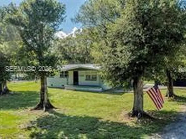 1270 Nobles Rd, Labelle, FL 33935