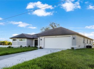 1727 SW 3rd Ter, Cape Coral, FL 33991