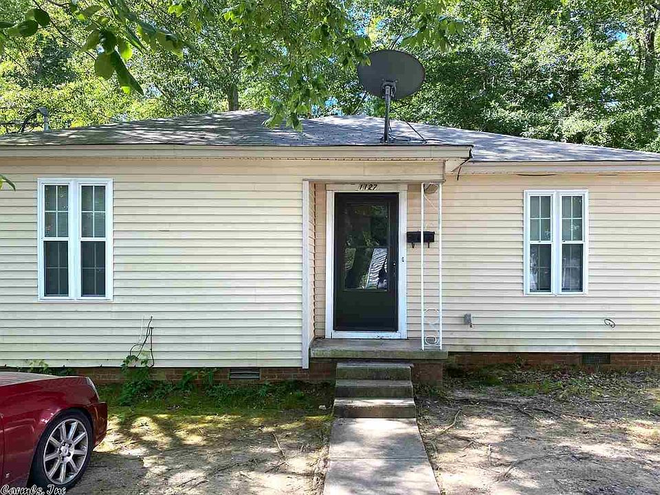 1st image of 1127 E Highland Ave