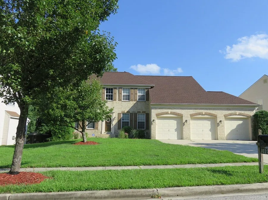 10201 Spring Water Ln photo 1