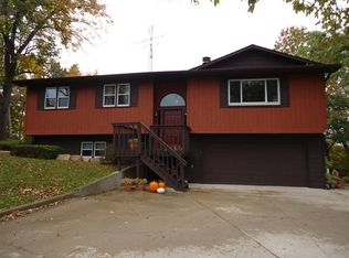 393 N 30th Rd, La Salle, IL 61301