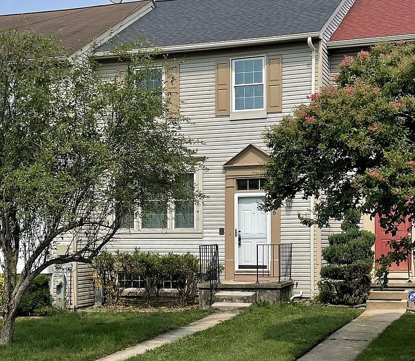 1st image of 456 Watson Ct