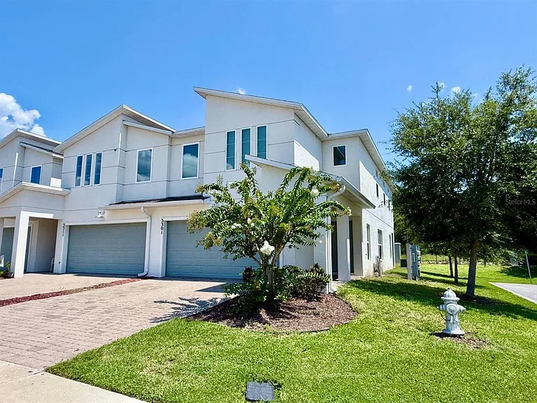 3301 Beau Rd — Photo 2