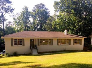 1908 Old Creek Trl, Vestavia Hills, AL 35216