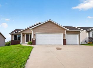 5662 King Arthur Rd NW, Rochester, MN 55901
