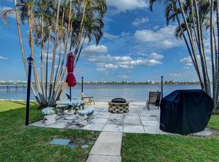 1426 S Lakeside Dr APT 33, Lake Worth, FL 33460