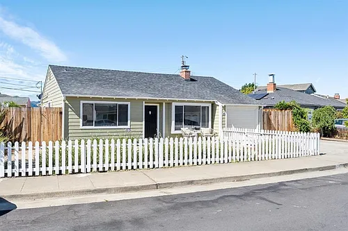 1862 Nash Dr Photo 1