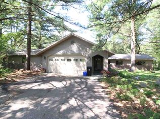 8330 Shady Pines Ave, Wisconsin Rapids, WI 54494