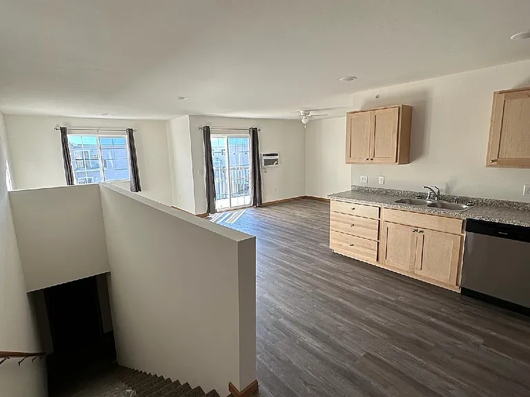 835 E Wisconsin St #602 — Photo 1
