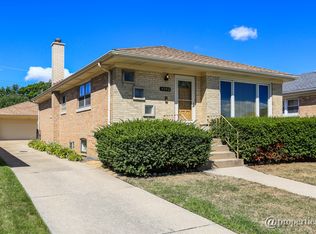 4948 N Neenah Ave, Chicago, IL 60656
