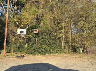 Leona Cir, White Oak, TX 75693