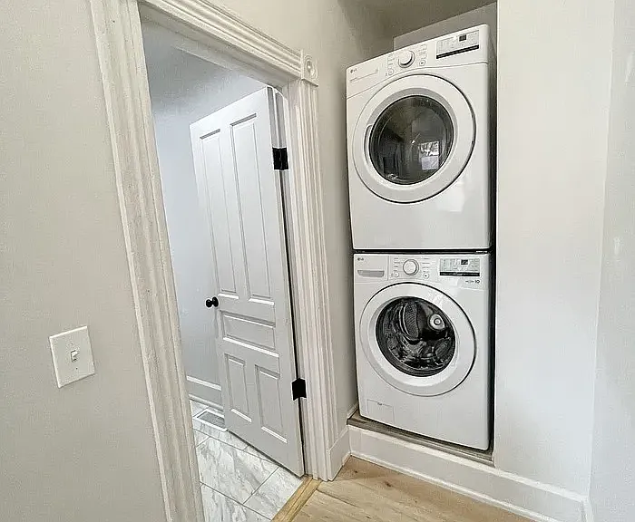 901 Isabella St #1 — Photo 8