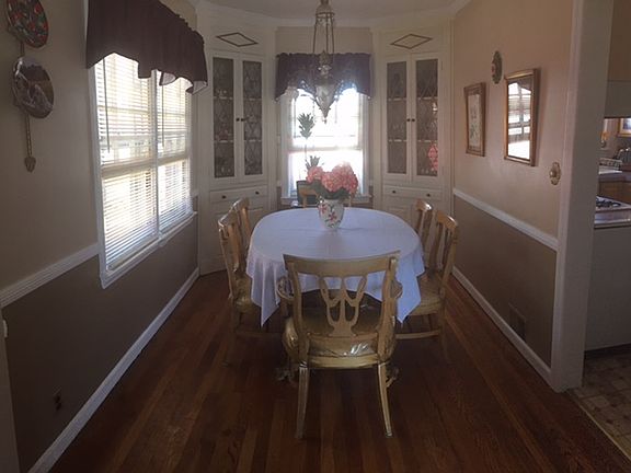 4th image of 518 Beach 133 St #133