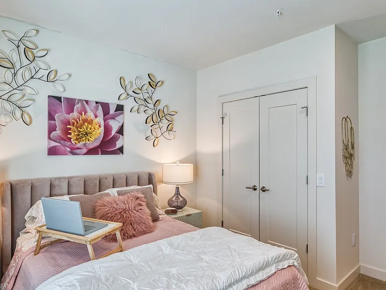 Mezzo Apartment Homes — Photo 30