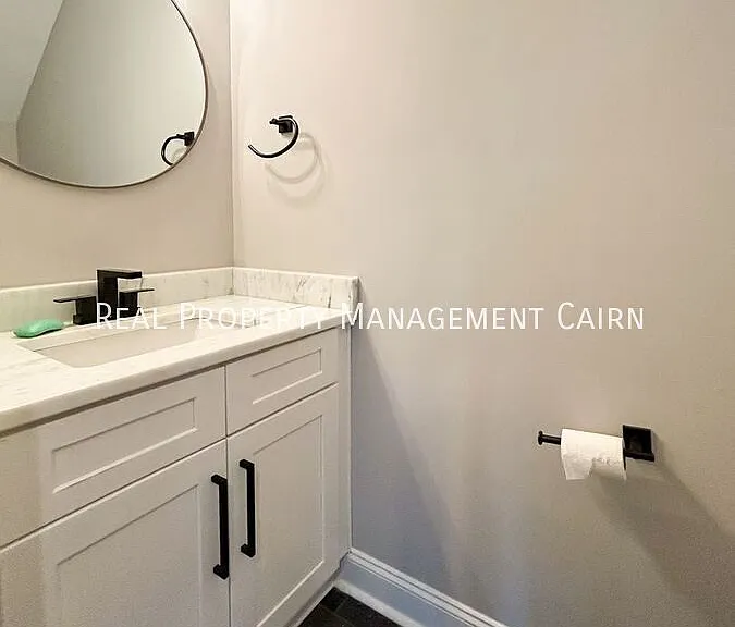 1009 Easton Ct — Photo 29