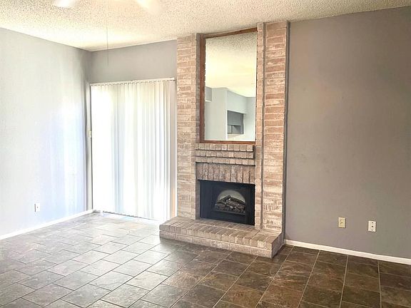 3rd image of 2204 Millstone Dr #B