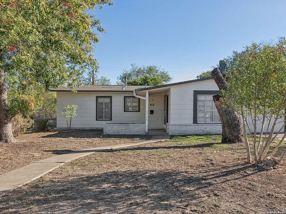 1st image of 414 KAREN LN