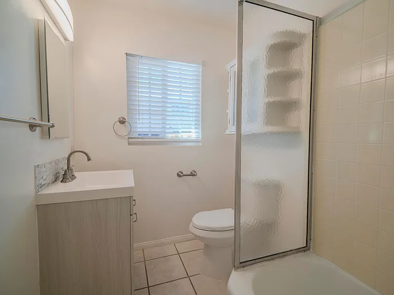 2159 Orange Ave — Photo 9