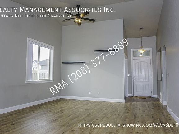 3rd image of 4614 N Willowside Ave