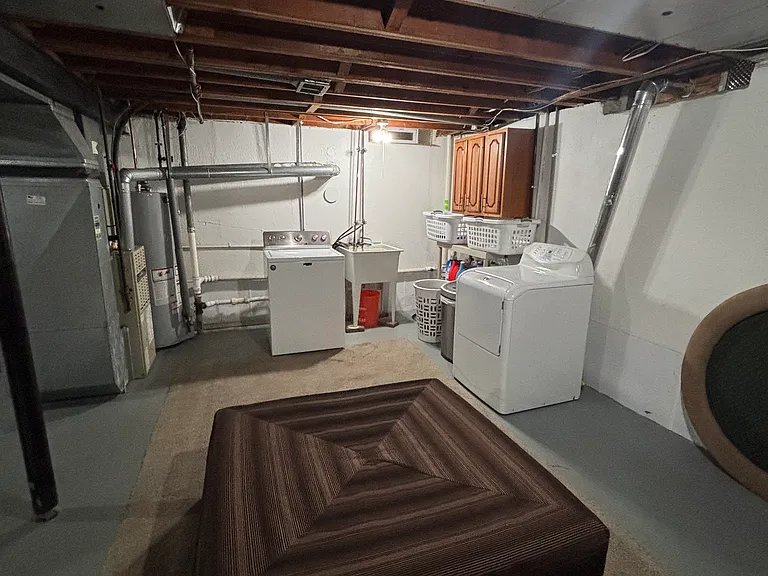 1811 Wilshire St — Photo 36