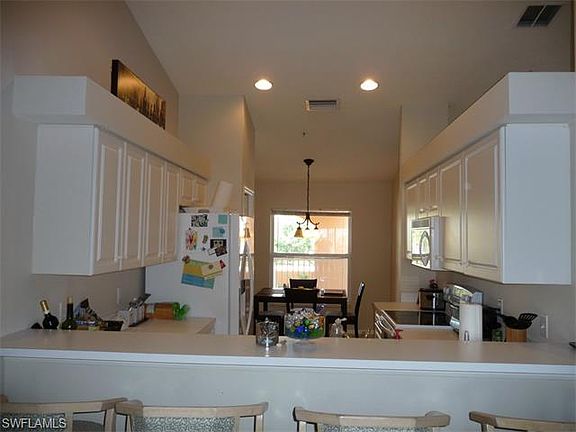 5th image of 20041 Barletta Ln Unit 2423