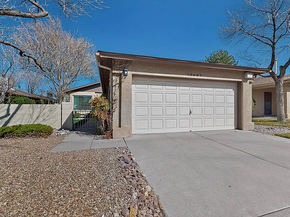 3rd image of 10609 Griffith Park Dr NE