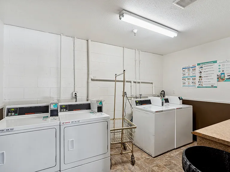 2878 El Cajon Blvd #10 — Photo 13