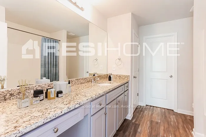70 River View Dr — Photo 15