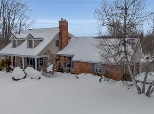 1330 Sturgeon Point Rd, Derby, NY 14047