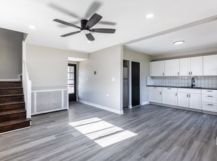 10 Falcon Ln, Cincinnati, OH 45218