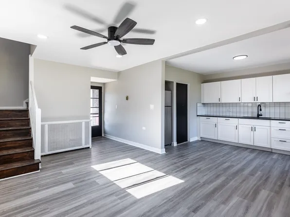 10 Falcon Ln, Cincinnati, OH 45218