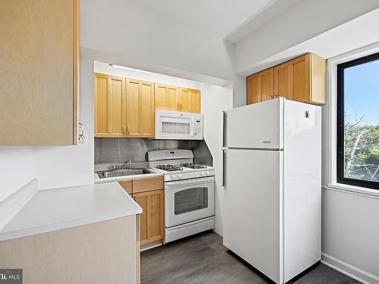 3701 Connecticut Ave NW #716 — Photo 13