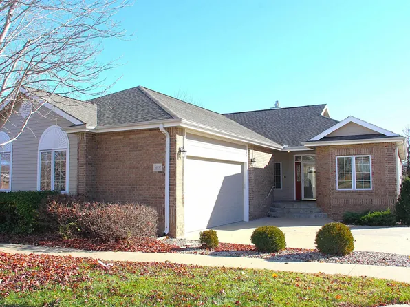 4837 Rockridge Ct, Manhattan, KS 66503