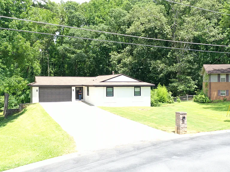 6178 Graceland Cir — Photo 11