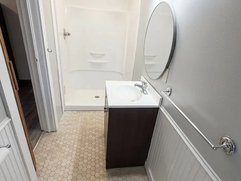 35 Maple St — Photo 15