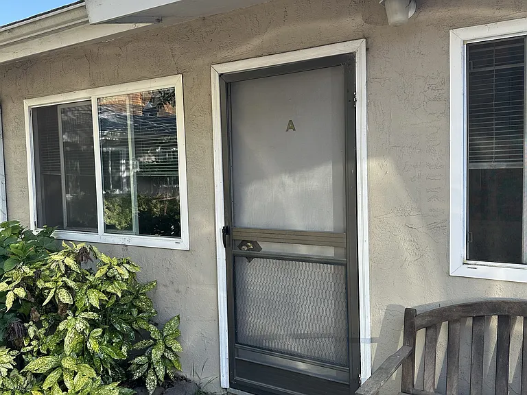 423 Avon St #A — Photo 6