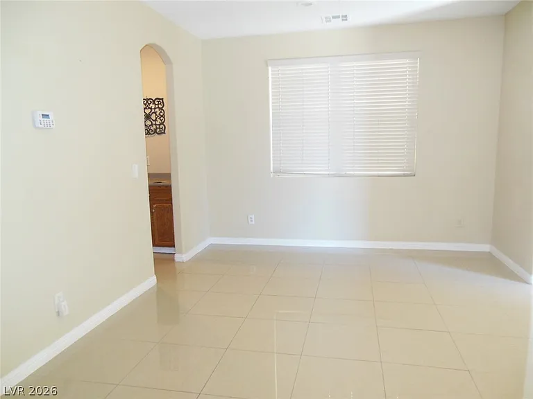 6249 Whispering Creek St — Photo 6