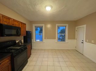 54 Robin St FLOOR 2, Providence, RI 02908