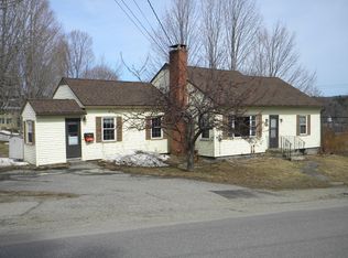 33 Central St, Hallowell, ME 04347