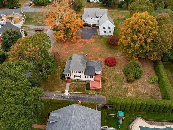 4th image of 182 Park Ave