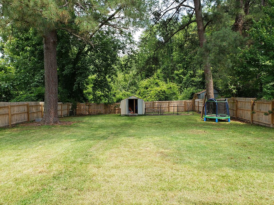 2nd image of 109 Patnor Dr