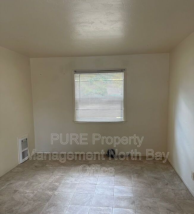 2nd image of 530 Talmage Rd #D