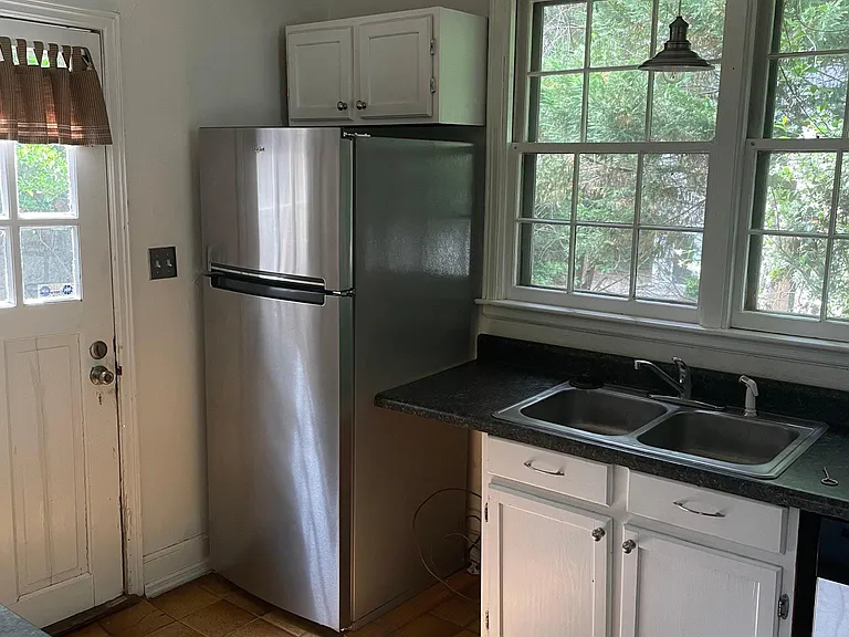 3841 Overbrook Dr — Photo 6